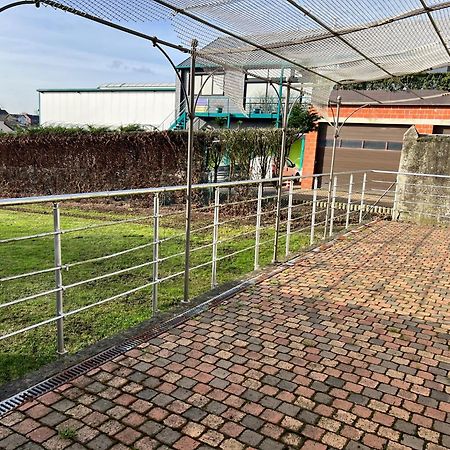 Station 64 B1 Charleroi-Airport Villa ภายนอก รูปภาพ